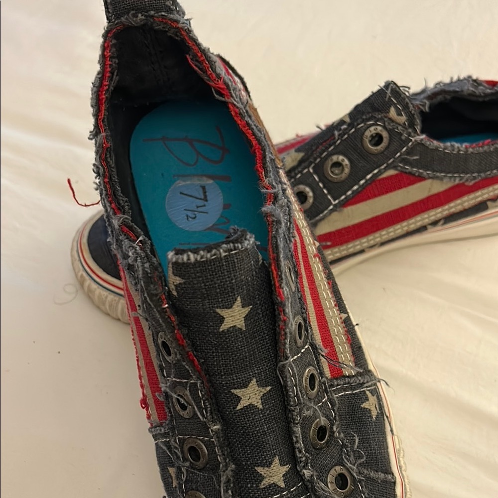 Star and Stripe Canvas Sneakers